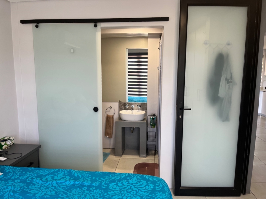 2 Bedroom Property for Sale in Island View Western Cape